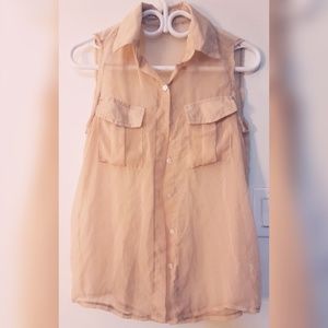 Sleeveless  top very light Size S